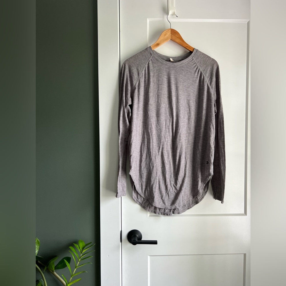 Under Armour Long Sleeve